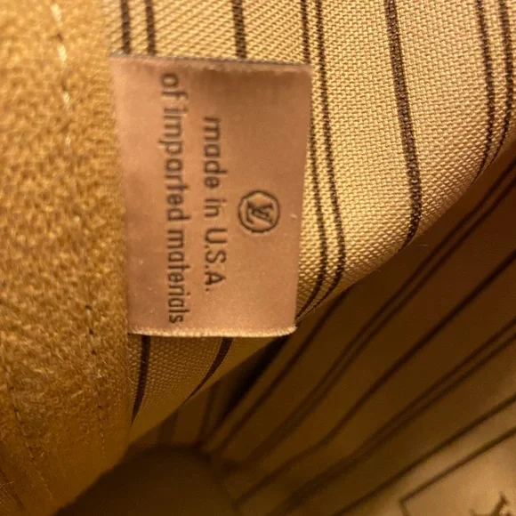 Louis Vuitton Monogram Neverfull MM - Picture 5 of 16